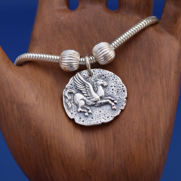 Pegasus Charm Bracelet - Picture 4 of 4